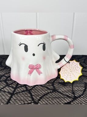 NEW Haunted Halloween Girl Ghost Mug
